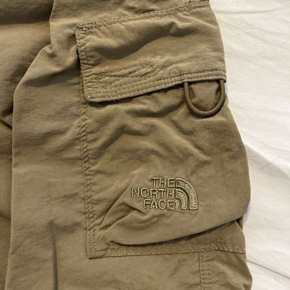💜 2 for $30 / The North Face Beige Hiking Shorts - Picture 2 of 6